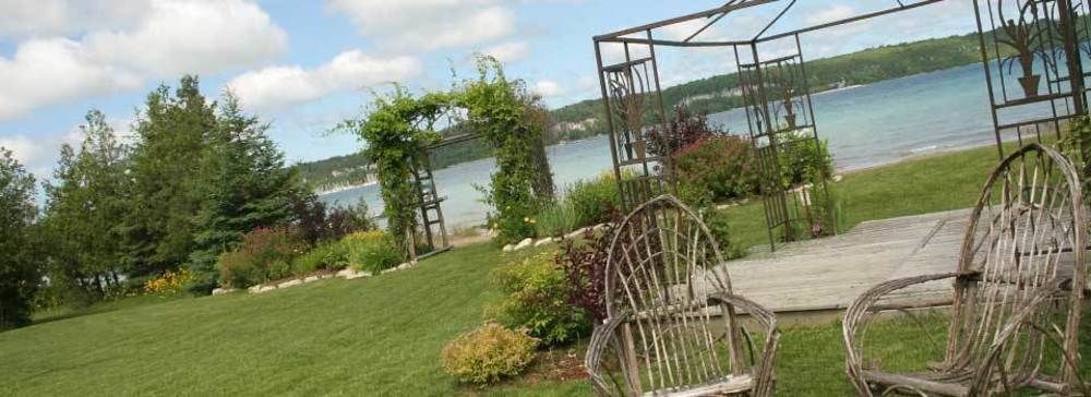 Waterview On The Bay Hotel Уайъртън Екстериор снимка